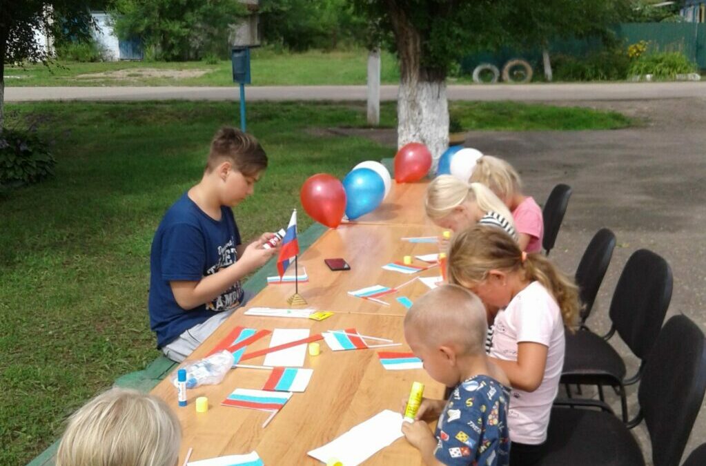Мероприятия ко Дню Государственного флага  в с.Алексей-Никольское
