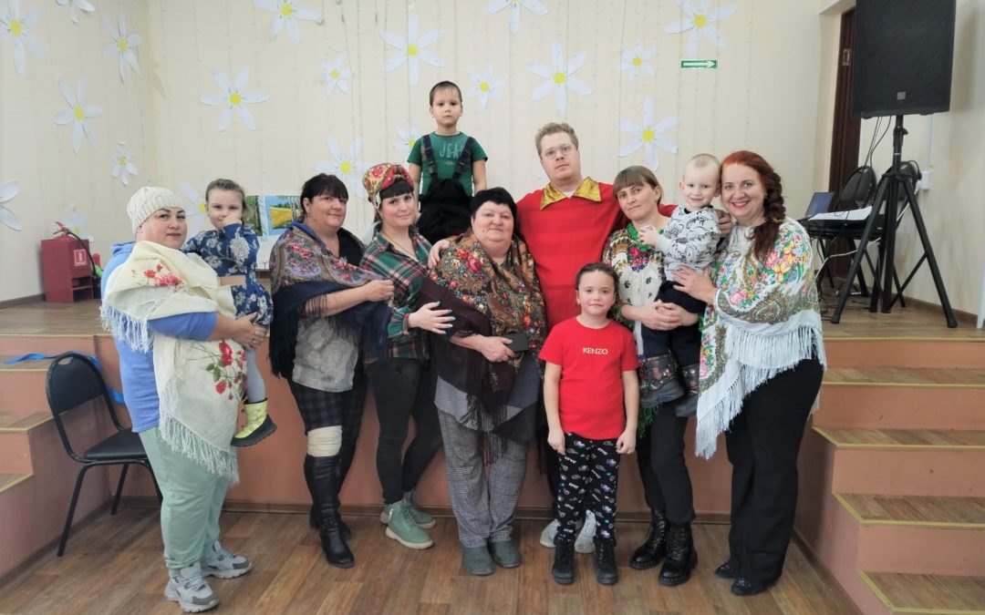 А в Линевичах на Масляной неделе «из трубы блины летели» …