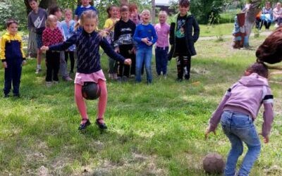 Танцы, песни, дружба – вот, что детям нужно!