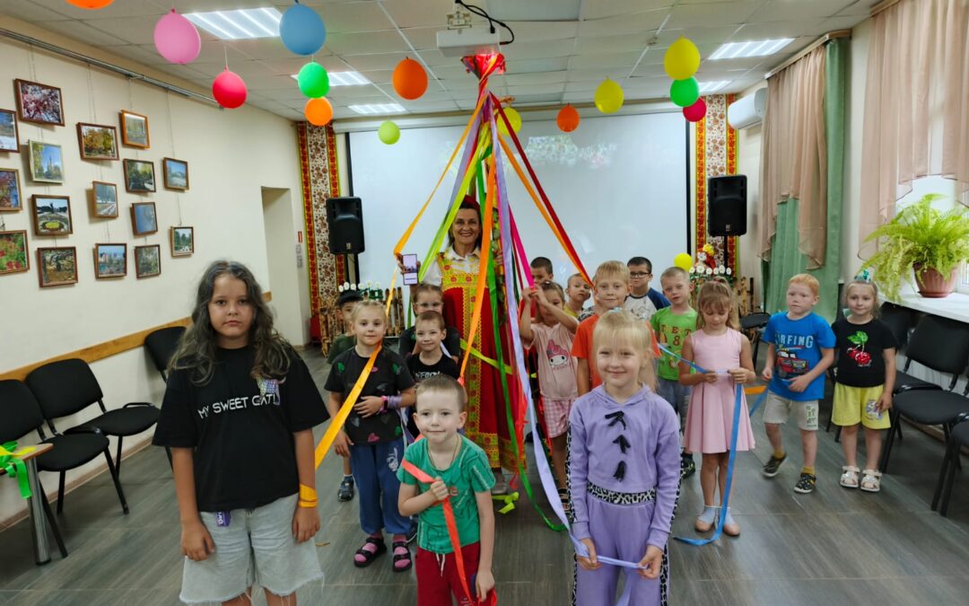 Праздник хоровода в черняховском клубе