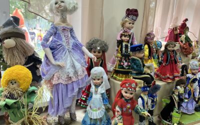 В каждой кукле — душа мастера: V юбилейный фестиваль «Приморская красавица» объединил мастеров и поколения